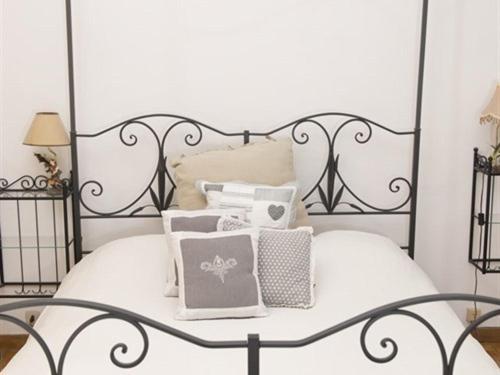 Le Fate Bed and breakfast 2*